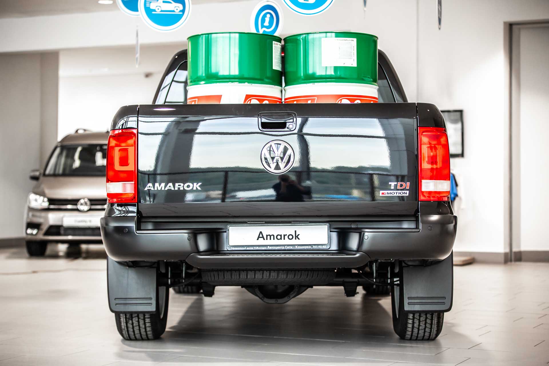 Фото задних фонарей Volkswagen Amarok