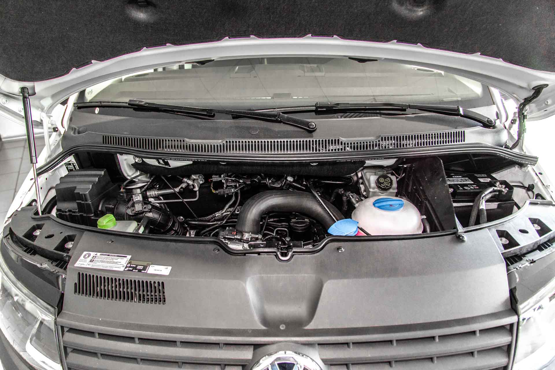 Фото двигателя Volkswagen Caravelle